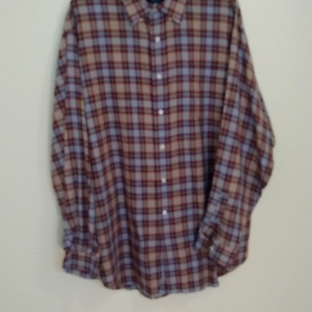 Men's Daniel Cremieux, XL button down long sleeve, plaid, reds,blues and beige.